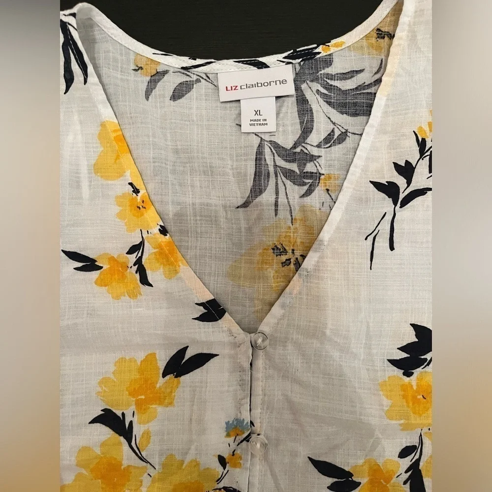 Liz Claiborne Top Womens XL 3/4” Button Peplum Floral Yellow Black White NWT